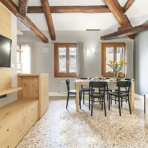 Ve.n.i.ce Cera San Marco Terrace Venice